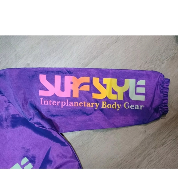 Urban Outfitters Purple Wind Breaker Surf Style Exclusive Size Small - Picture 3 of 6